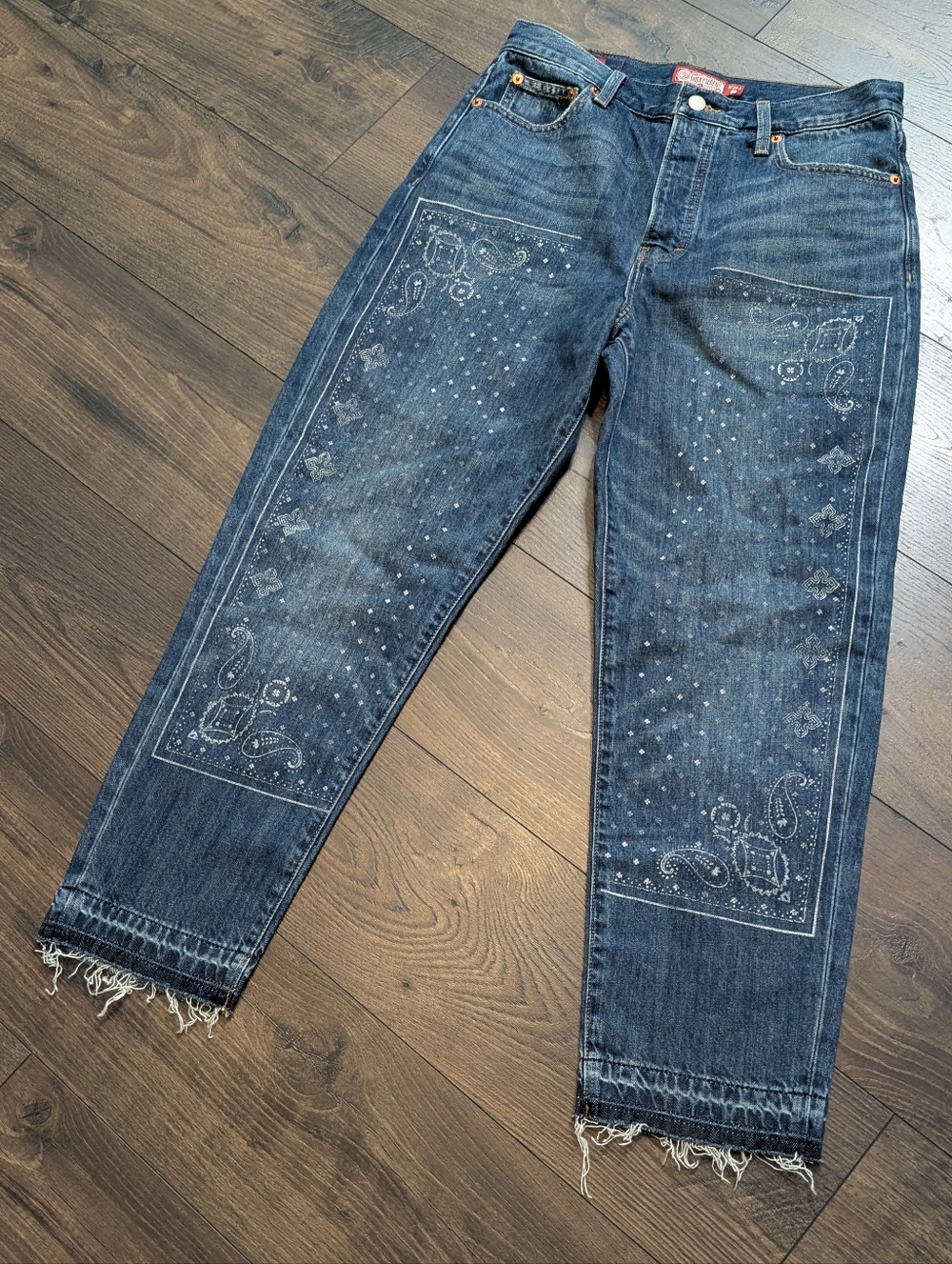 Lucky Legend Lucky Brand Drew Mom High Rise Taper Jeans Bandana Detailing Size 8 - Picture 2 of 10